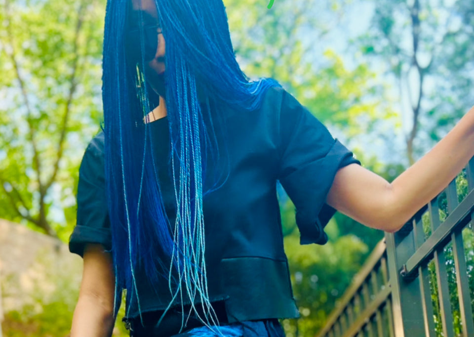 The Jarday Frayed Hem Calf Skin Leather Trim Cropped Blouse in Black