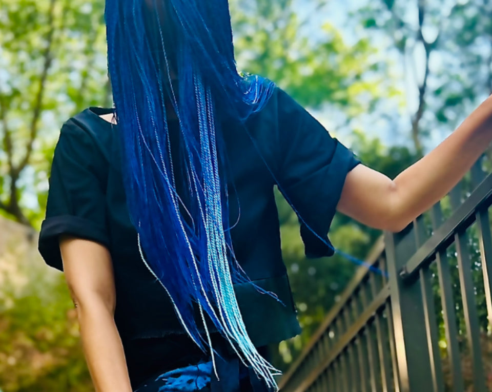 The Jarday Frayed Hem Calf Skin Leather Trim Cropped Blouse in Black